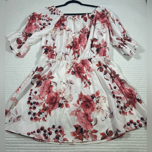 Floral Off-Shoulder Dress in Pink and White Size 2XL (fits like an XL) - Picture 4 of 8